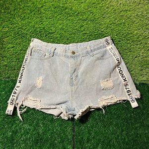 woman's shorts